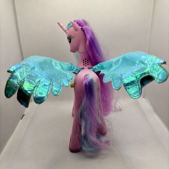 My Little Pony G4 Princess Celestia 2010 Hasbro Sound and Wings Light Up Works - Picture 4 of 6